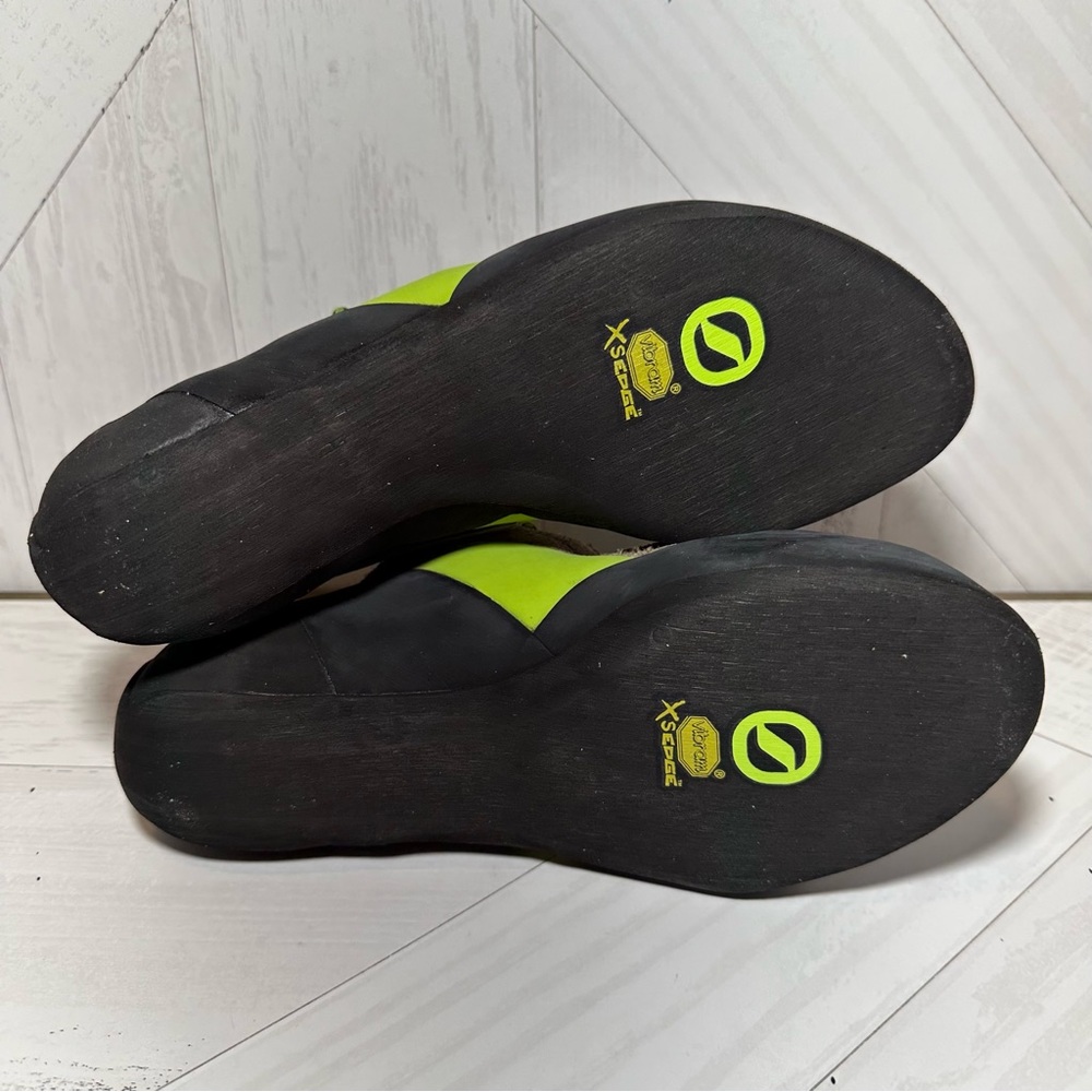 COPY - MAESTRO MID ECO ROCK CLIMBING SHOES SIZE 8 WOMEN - Picture 4 of 6